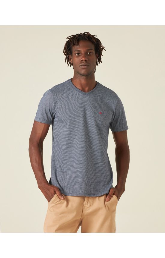 Camiseta Básica Masculina Bordada em Malha Fio a Fio