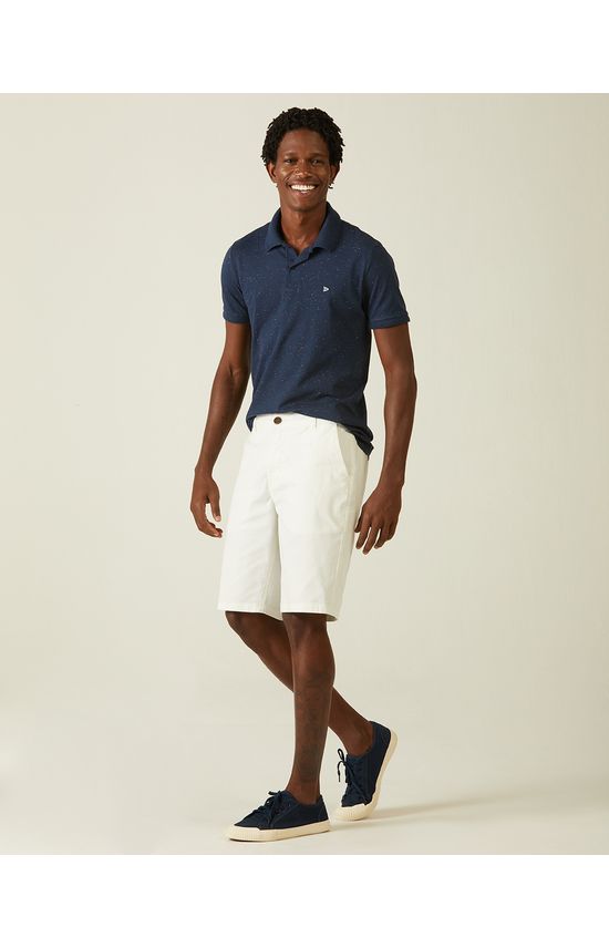 Bermuda Masculina Com Bolsos Em Sarja Com Elastano