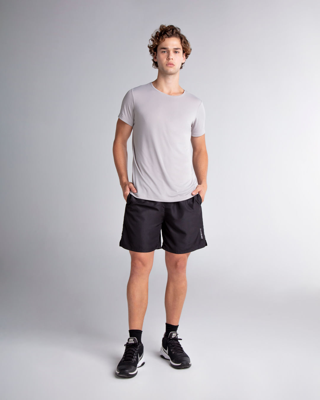 Shorts Masculino Com Bolso Interno Em Tafetá Enfim