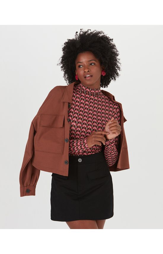 Blusa Feminina Gola Alta Geométrica Em Viscose Stretch