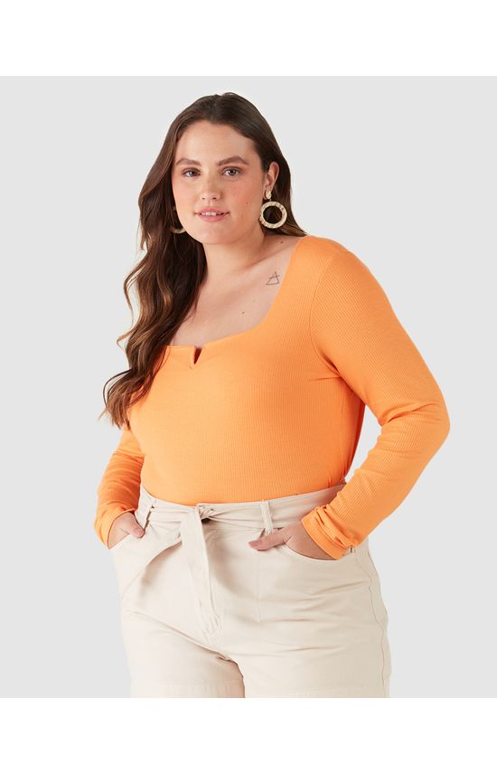 Blusa Justa Feminina Plus Size Em Malha De Viscose Canelada