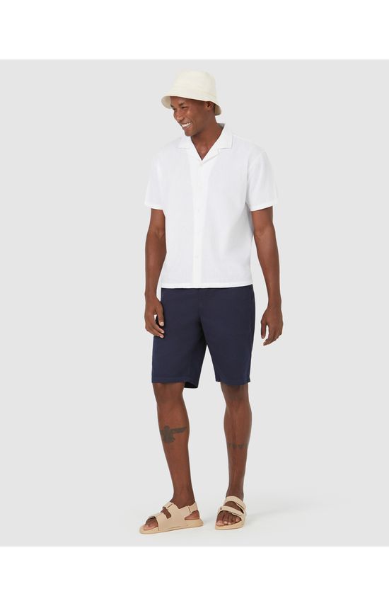 Bermuda Chino Masculina Em Sarja Com Elastano