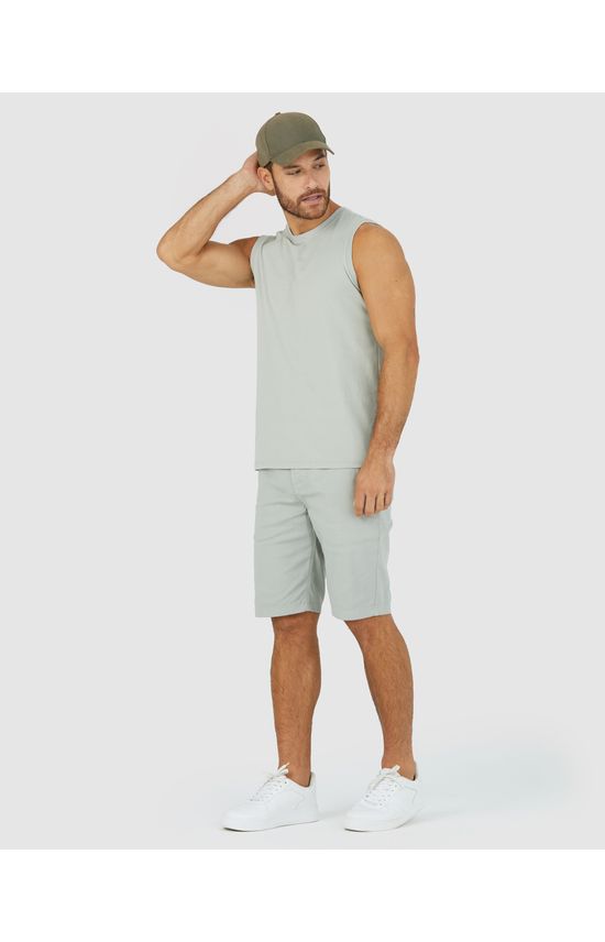 Bermuda Chino Masculina Em Sarja Com Elastano