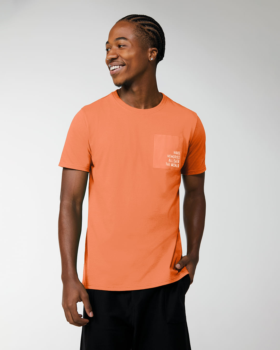 Camiseta Regular Masculina em Algodão - ENFIM