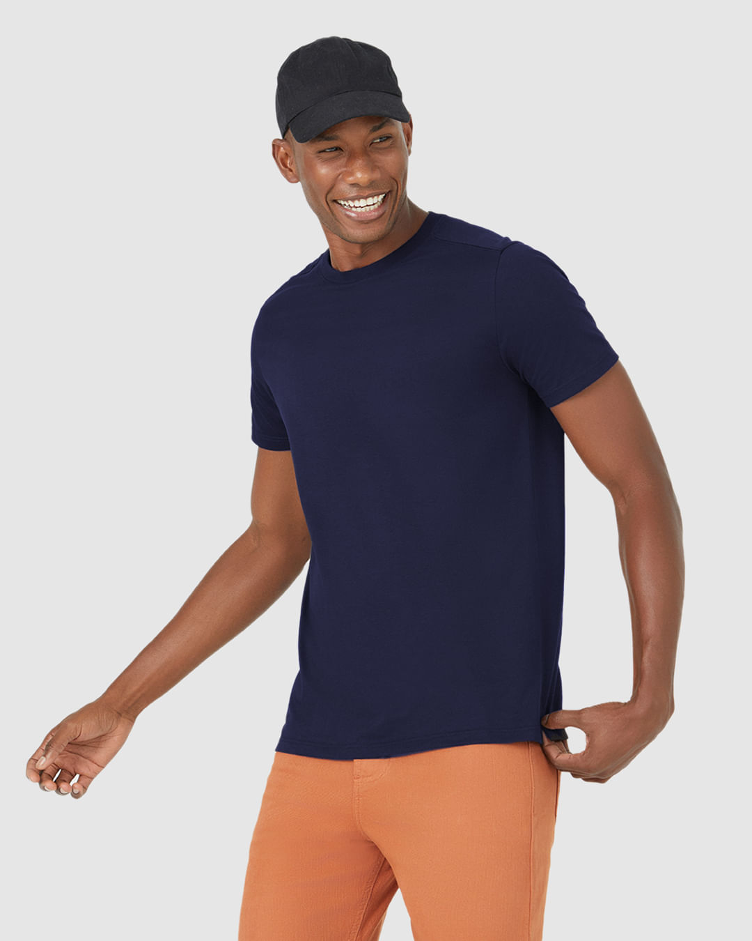 Camiseta Básica Masculina Abertura Lateral Em Algodão Pima - Imagem 6