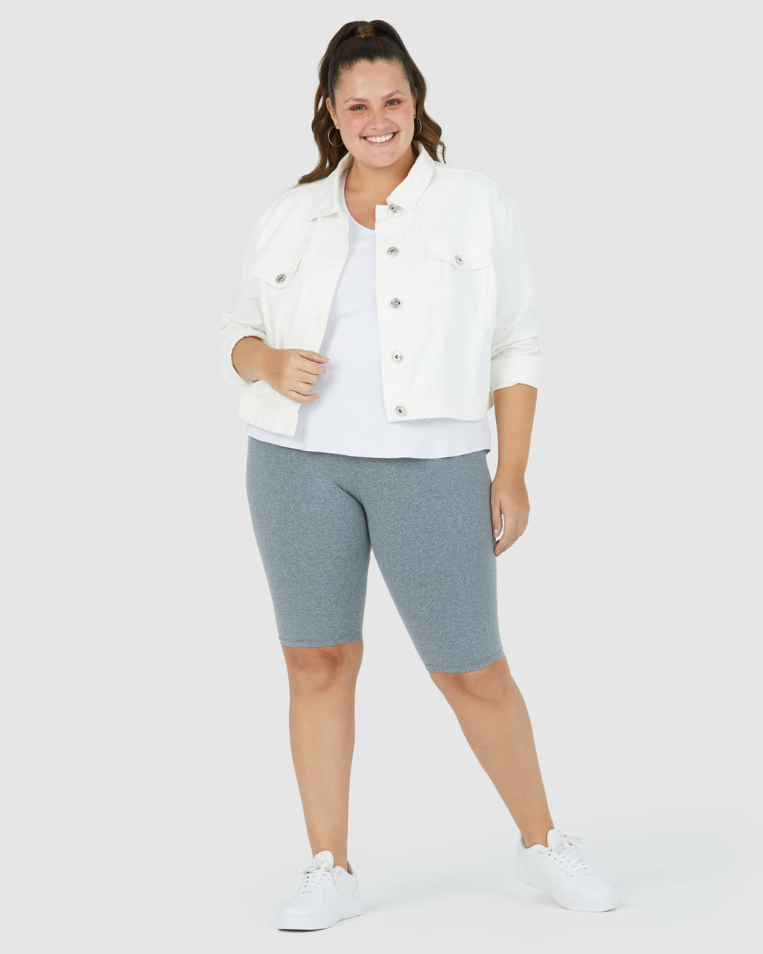 Bermuda Básica Feminina Plus Size Ciclista Em Supplex® - Imagem 7