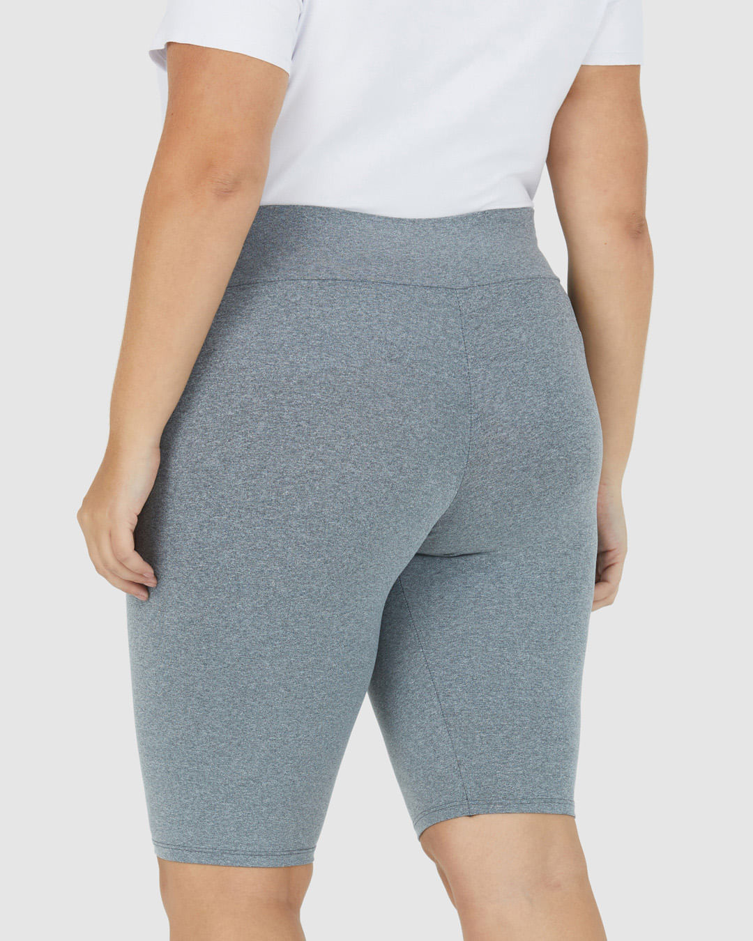 Bermuda Básica Feminina Plus Size Ciclista Em Supplex® - Imagem 15