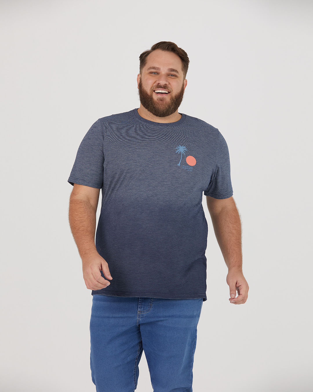 Camiseta Masculina Plus Size Estampa Peitoral em Malha Fio a Fio