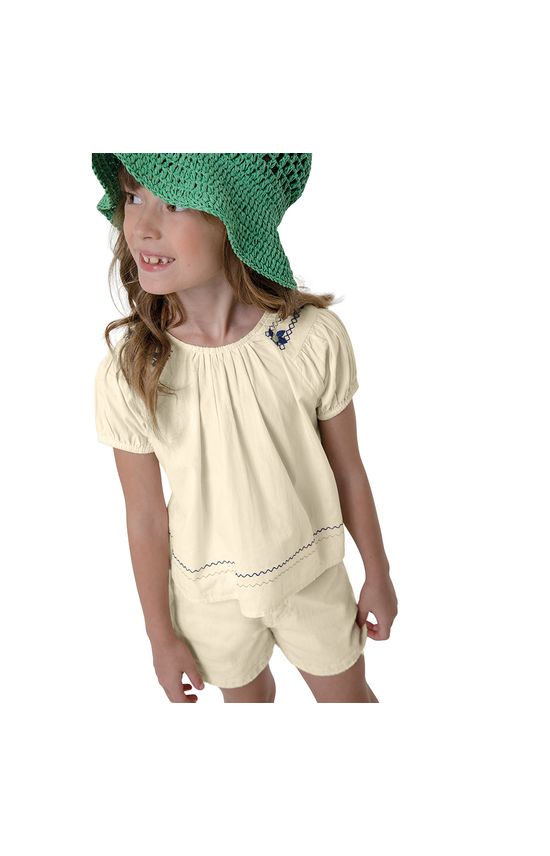 Blusa Menina Bordado Ombro Em Cambraia Leve Carinhoso