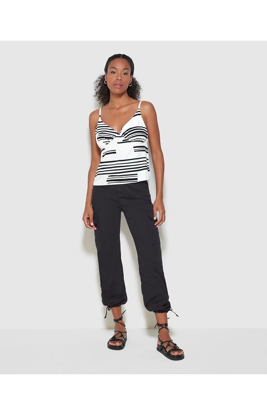 Blusa Feminina Evasê Estampada Em Viscose - ENFIM