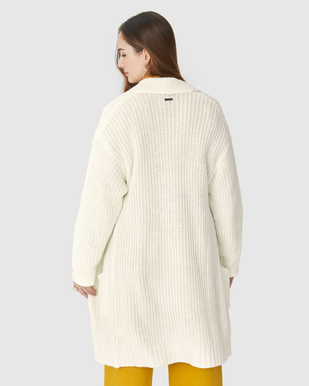 Cardigan Alongado Feminino Com Bolsos Em Tricô - Imagem 5