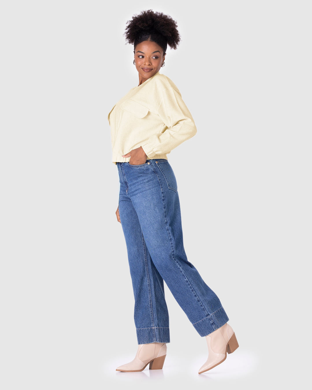 Jaqueta Bomber Feminina Com Lapela Em Moletom Sarjado - Imagem 22