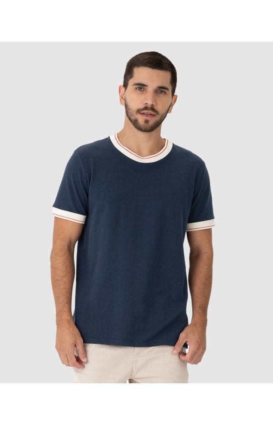 Camiseta Masculina Regular Gola Retilínea Em Piquet Stretch