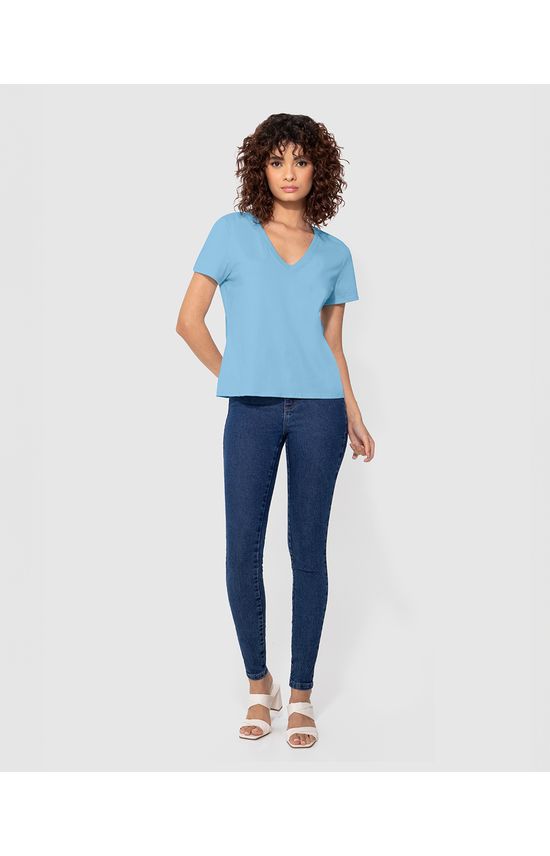 T-Shirt Feminina Slim Decote V Em Algodão - ENFIM