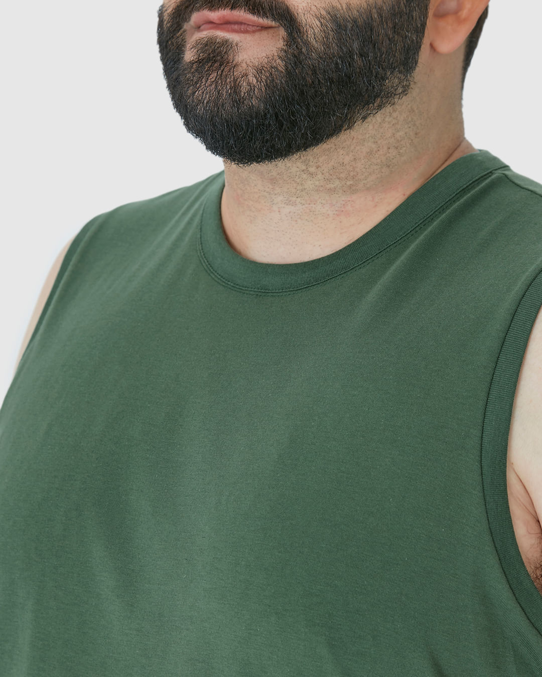 Regata Básica Masculina Plus Size Cava Ajustada Em Algodão - Imagem 15