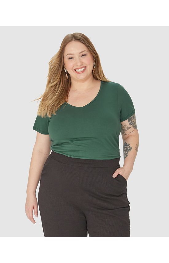 Blusa Básica Feminina Plus Size Barra Mullet Em Viscose Stretch