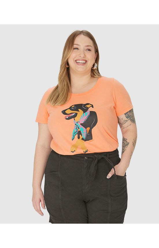 Camiseta Feminina Plus Size Ilustração Frontal Em Algodão