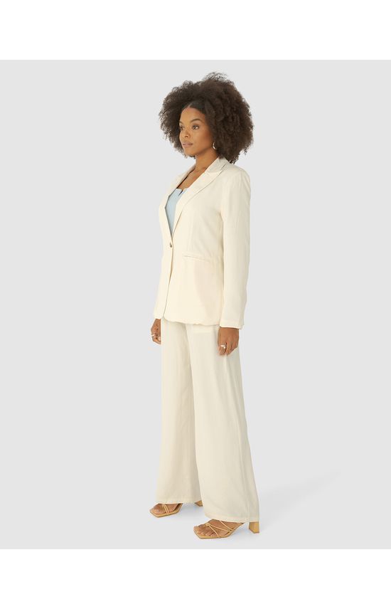 Blazer Alfaiataria Feminino Bolso Embutido Em Viscose Sarjada