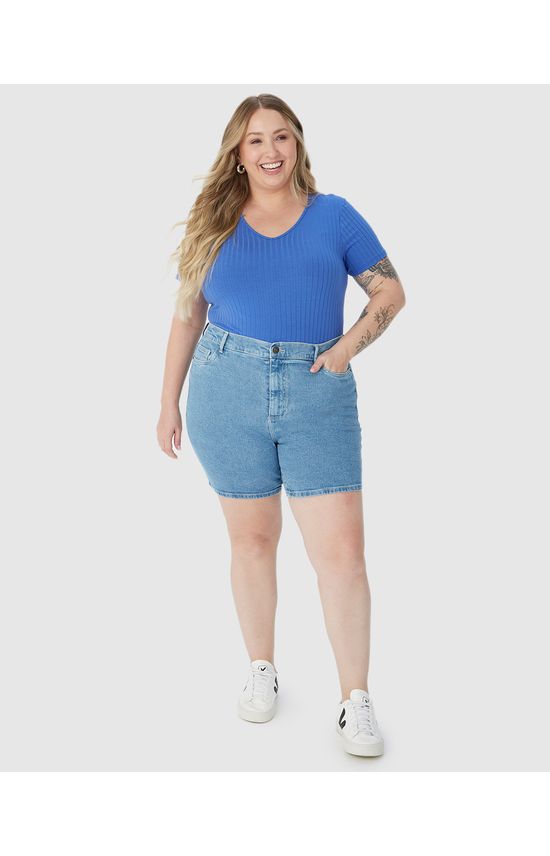 Bermuda Feminina Plus Size Cintura Média Em Jeans Com Elastano