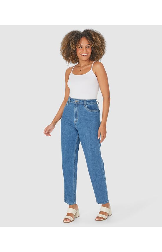 Calça Feminina Mom Cintura Alta Em Jeans Com Elastano