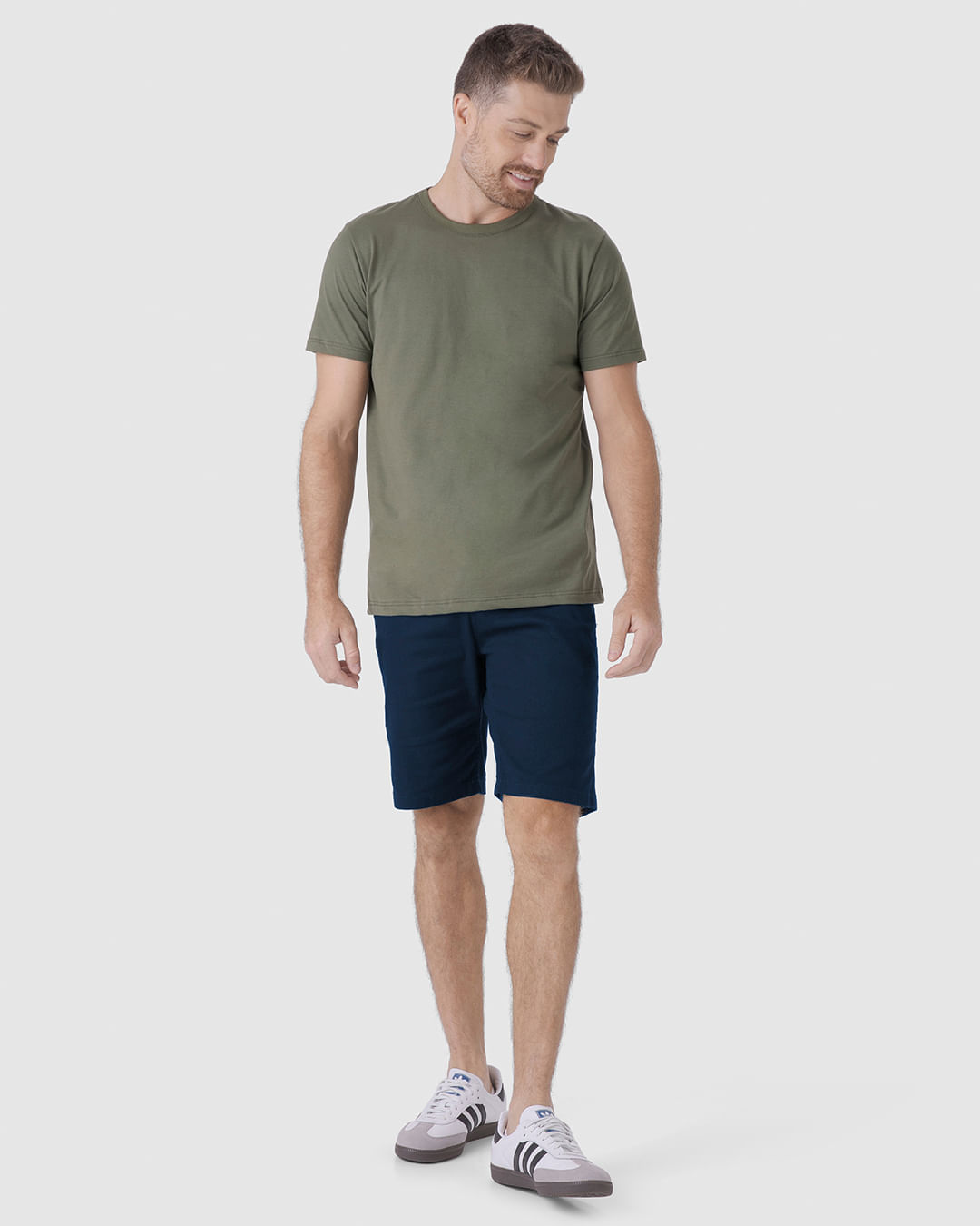 Bermuda Masculina Slim Em Sarja Com Elastano - Imagem 17