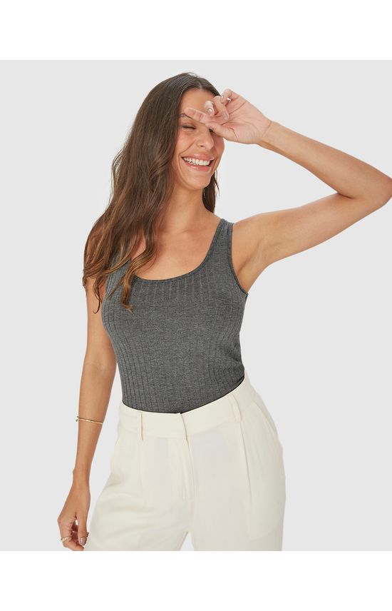Regata Básica Feminina Decote U Em Canelado De Viscose