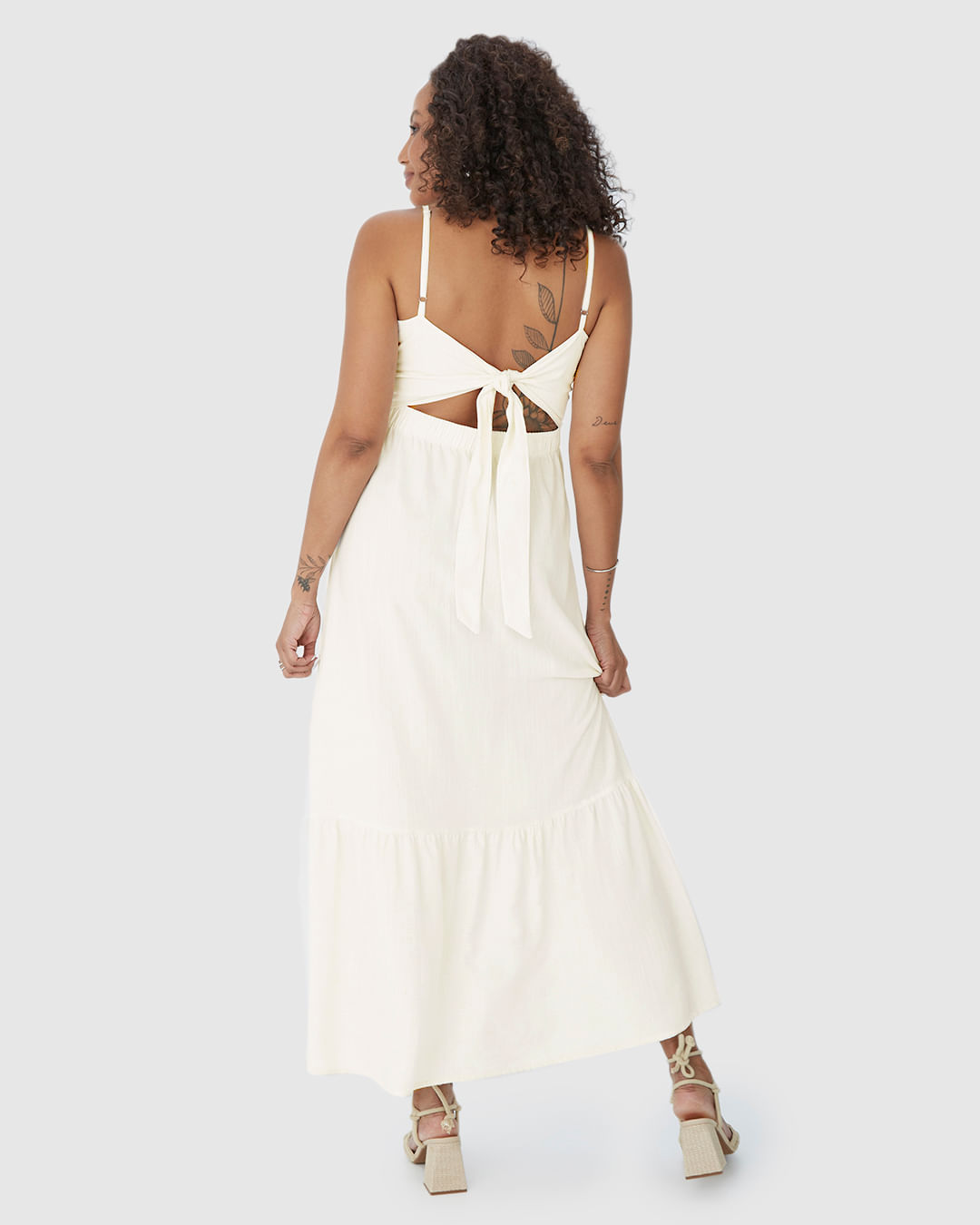 Vestido Longo Feminino Com Amarração Nas Costas Em Viscolinho - Imagem 15