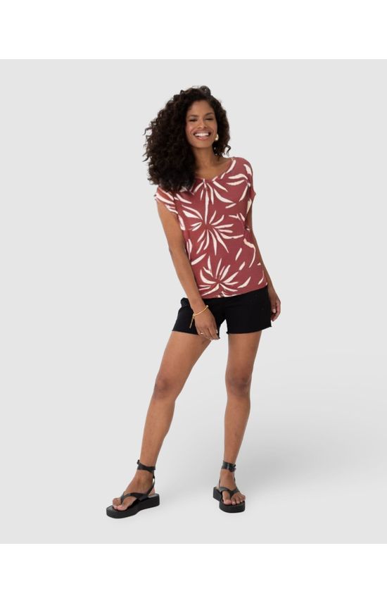 Blusa Feminina Decote Canoa Em Malha Viscolinho Stretch
