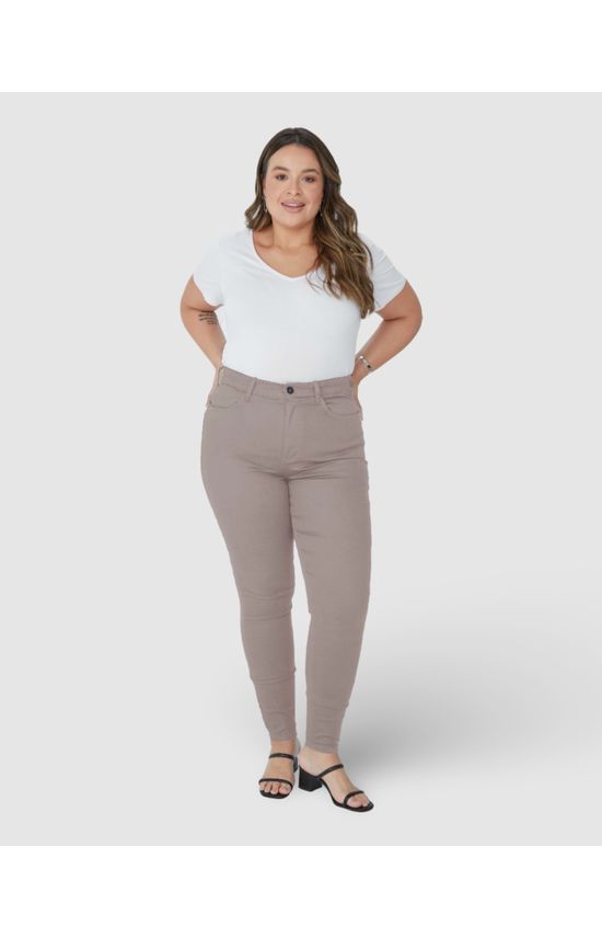 Calça Feminina Plus Size Skinny Em Flex Jeans