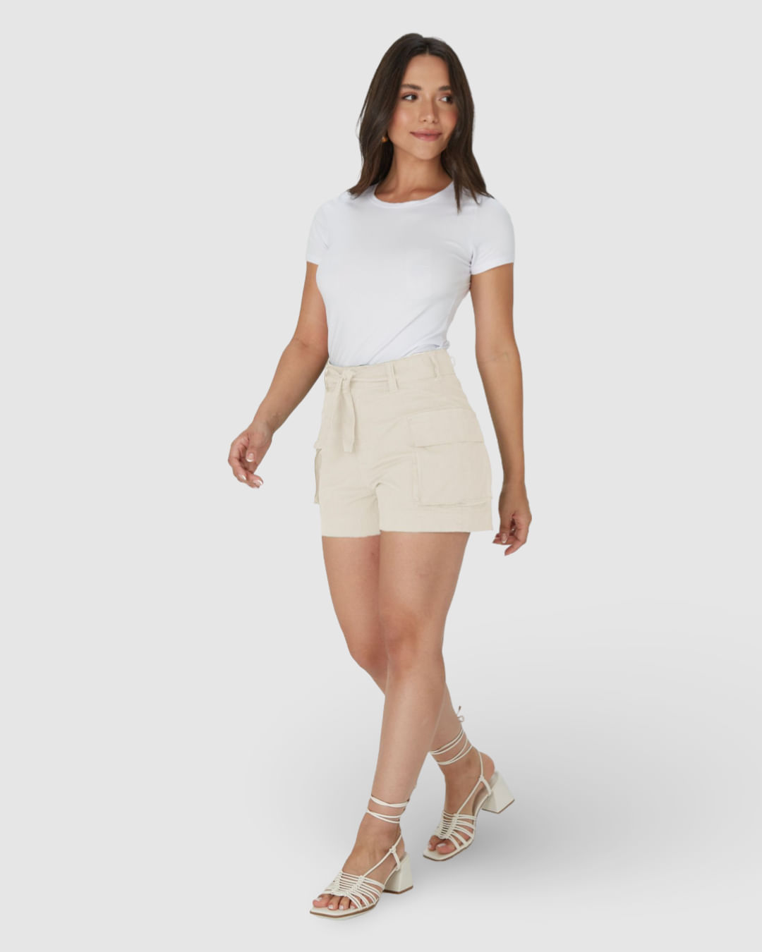 Shorts Feminino Mom Com Bolso Cargo Em Sarja Stretch Texturizada - Imagem 22