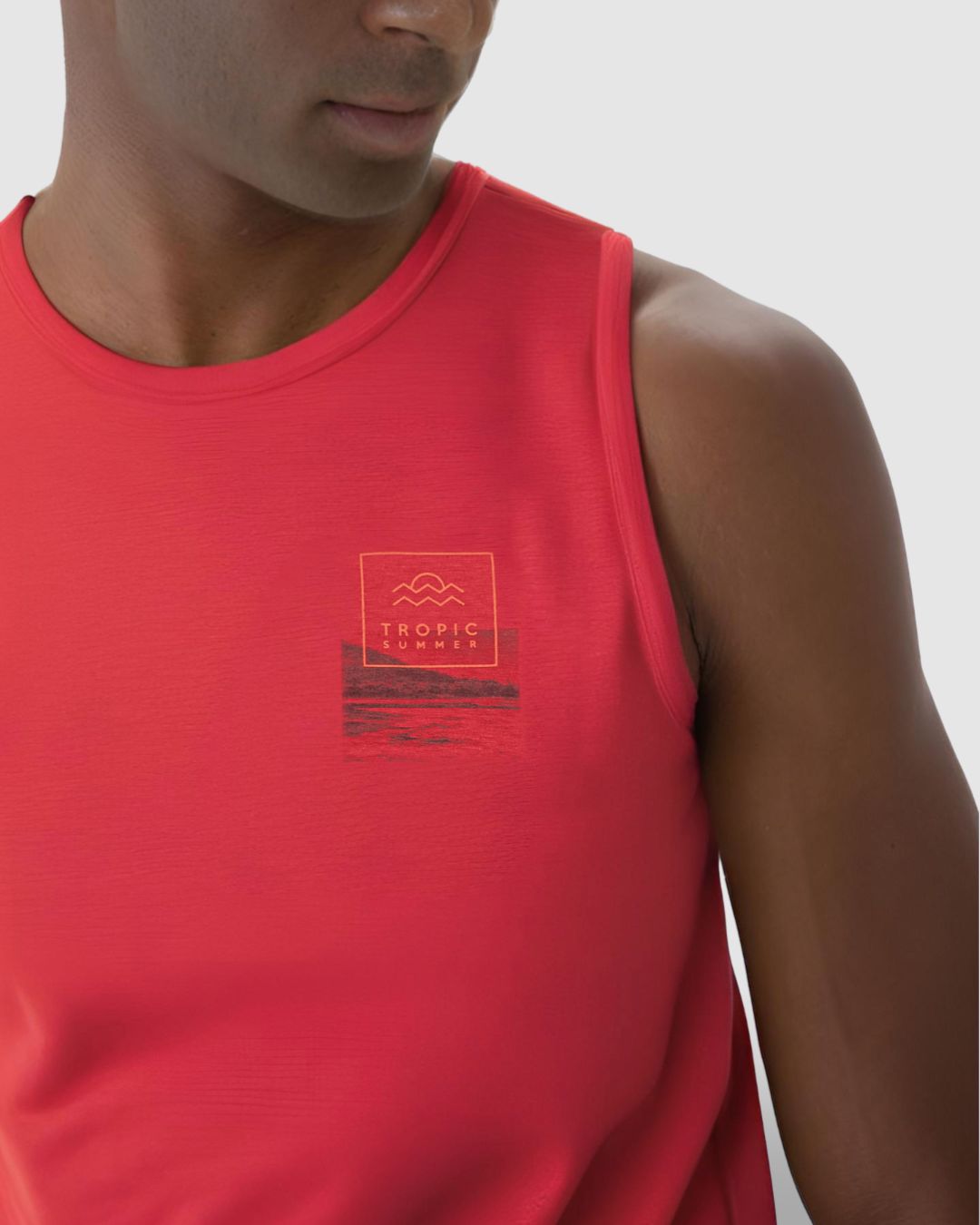 Regata Masculina Regular Estampa Peitoral E Costas Em Malha Linho - Imagem 8