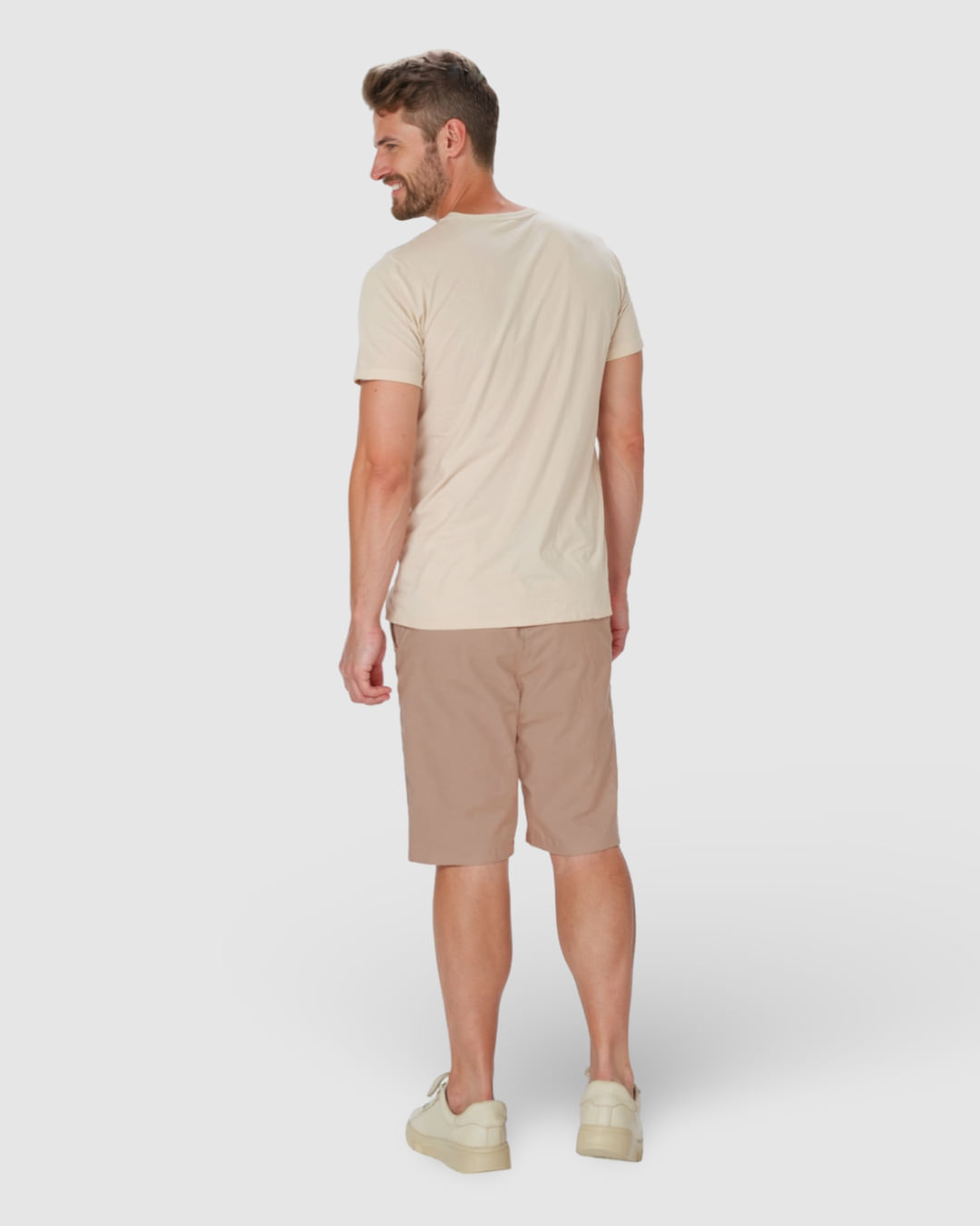 Bermuda Tradicional Masculina Em Sarja Com Elastano - Imagem 25