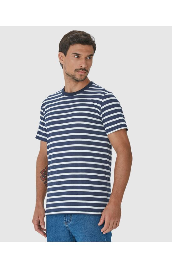 Camiseta Masculina Regular Manga Curta Em Malha Listrada