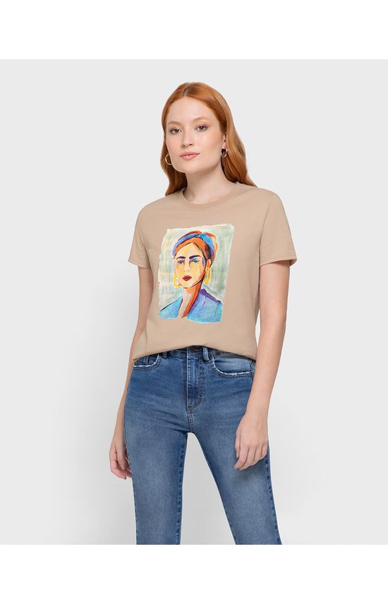 T-Shirt Feminina Slim Estampa Ilustrativa Mulher Em Algodão - ENFIM