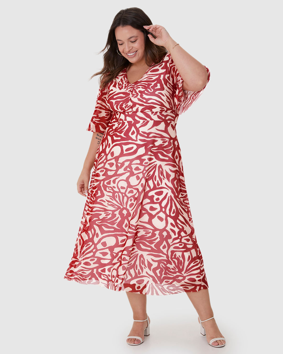 Vestido Longo Feminino Plus Size Estampado Decote V Em Tule Stretch - Imagem 11