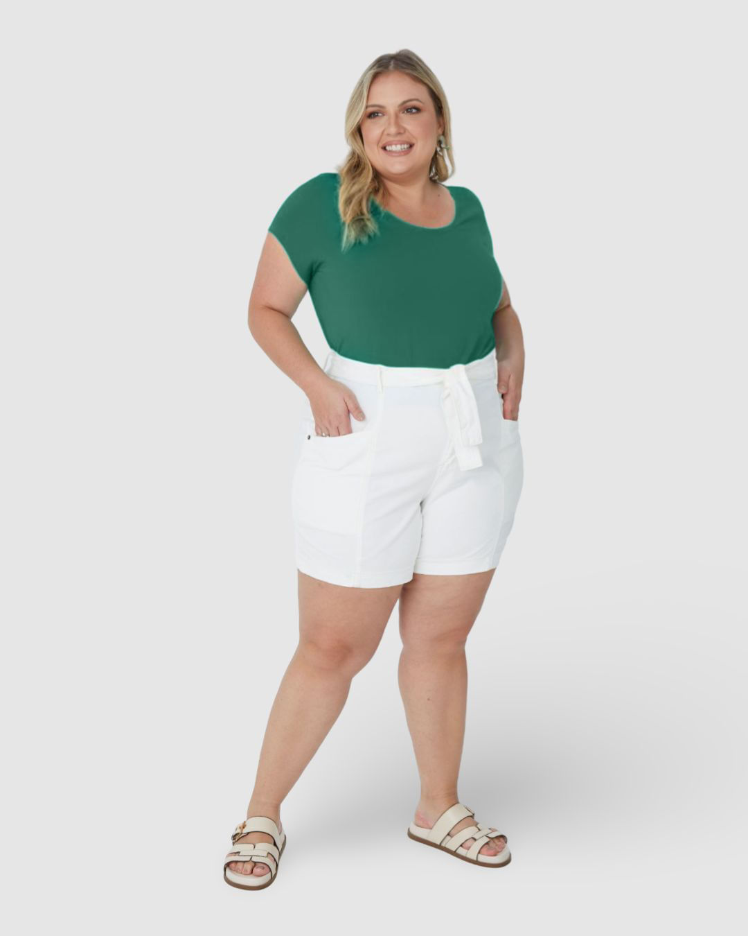 Blusa Básica Feminina Plus Size Decote Redondo Em Algodão - Imagem 12