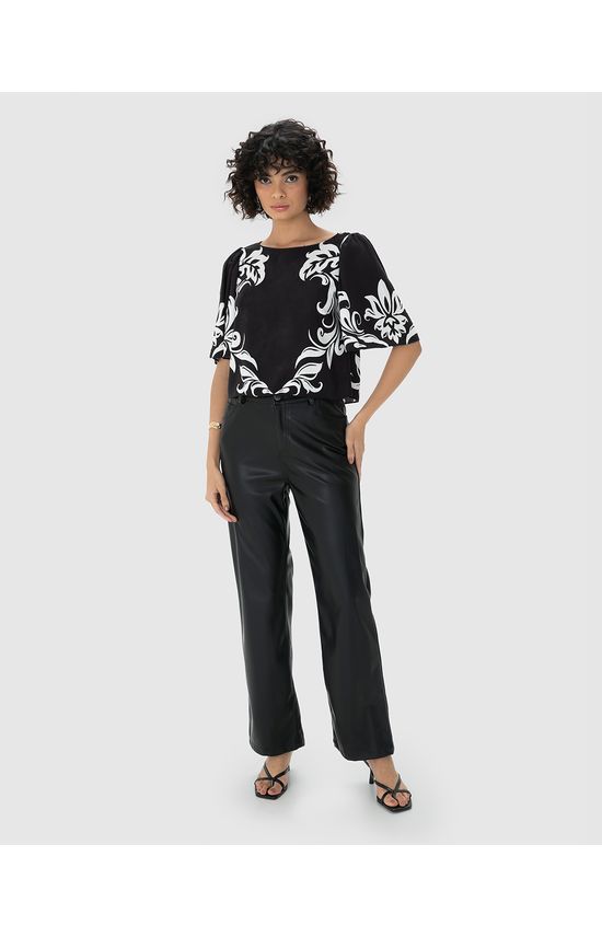 Blusa Ampla Feminina Estampada Decote Canoa Em Viscose - ENFIM