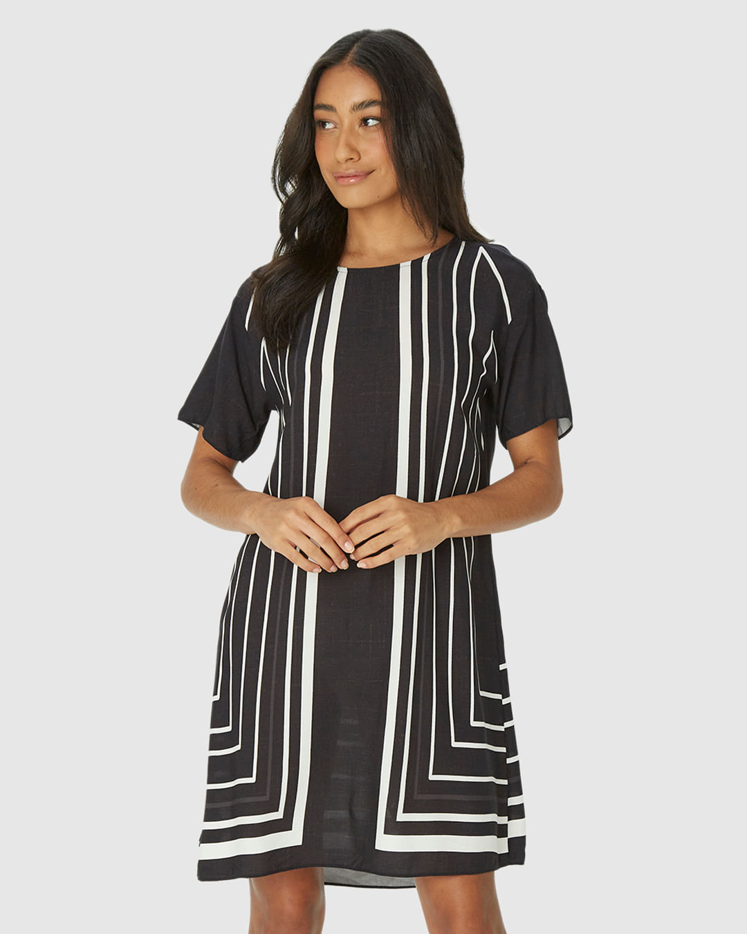 Vestido Amplo Feminino Estampa Localizada Em Viscose