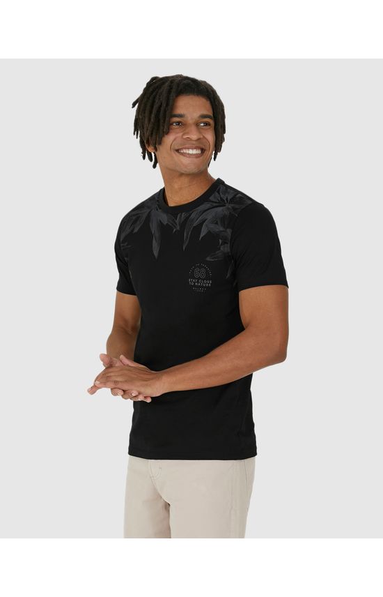 Camiseta Masculina Slim Stay Close To Nature Em Algodão