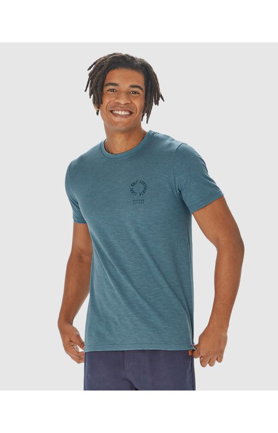 Camiseta Masculina Slim Estampa Frente E Costas Em Malha Rajada Linho