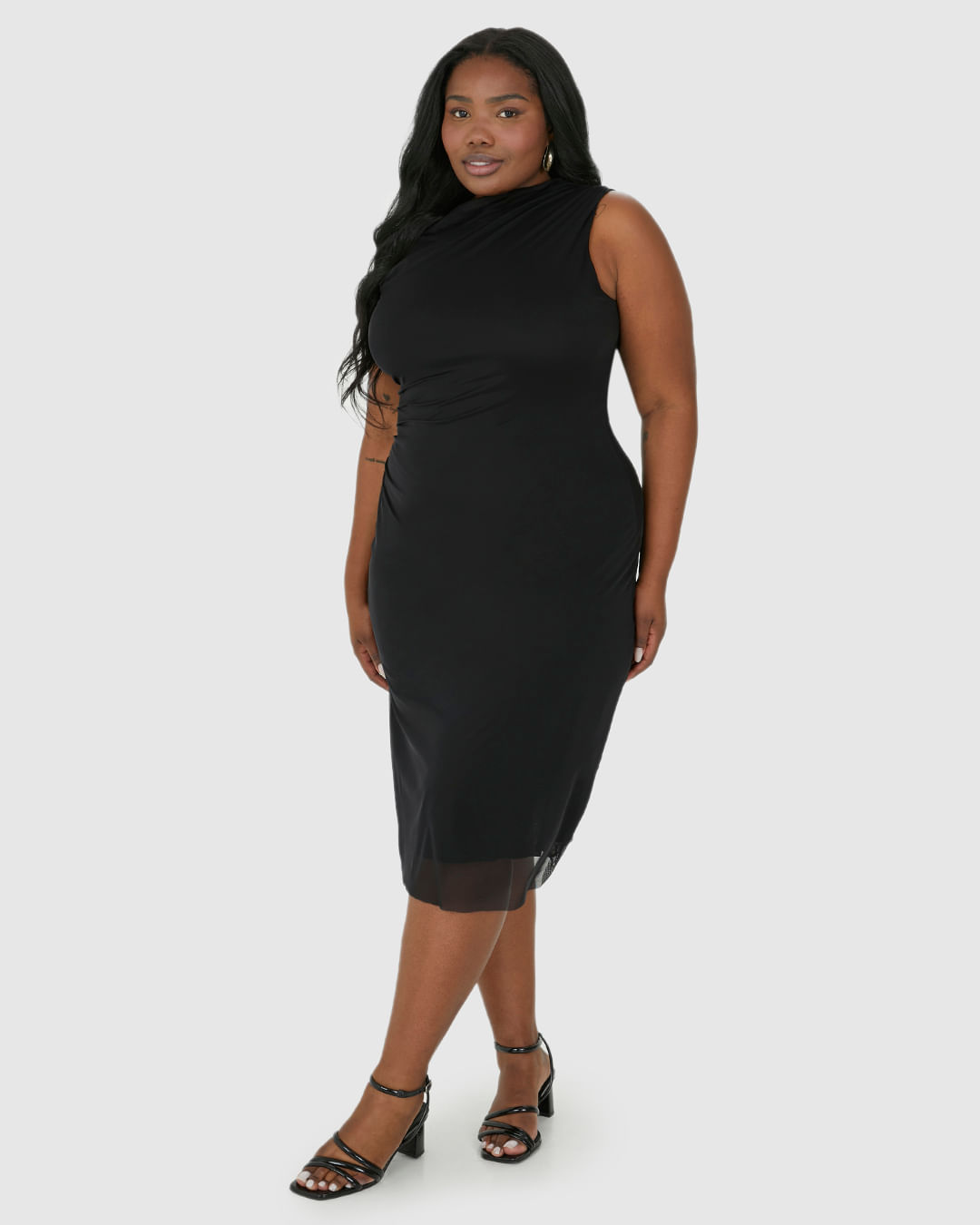Vestido Midi Feminino Plus Size Detalhe Franzido Em Tule Stretch - Imagem 12