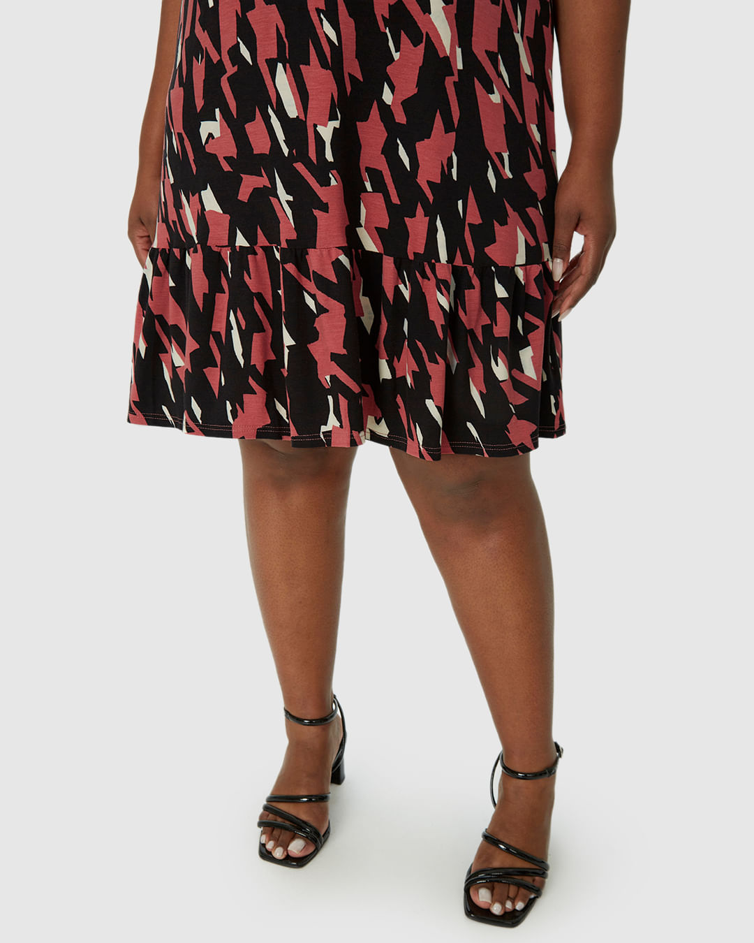Vestido Feminino Plus Size Estampado Evasê Em Viscose Stretch - Imagem 18