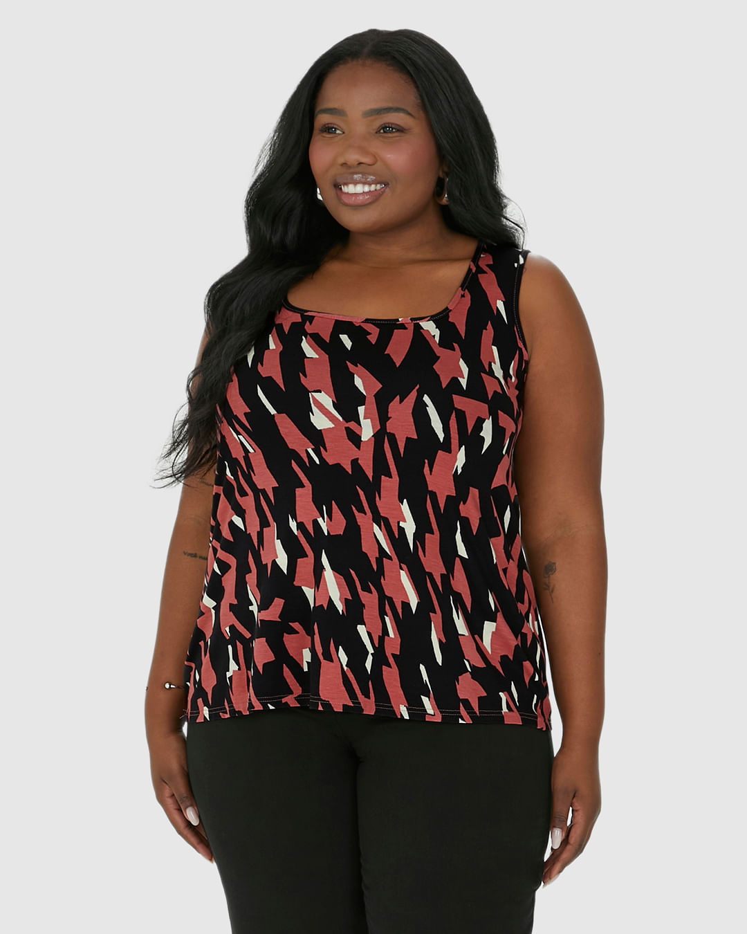 Regata Feminina Plus Size Estampada Decote Quadrado Em Viscose Stretch - Imagem 9