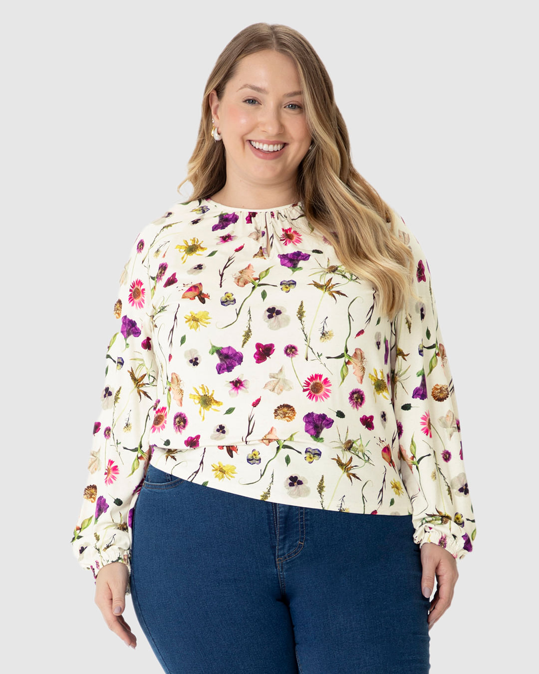 Blusa Feminina Plus Size Decote Detalhe Vazado Em Malha Viscolinho Stretch - Imagem 16