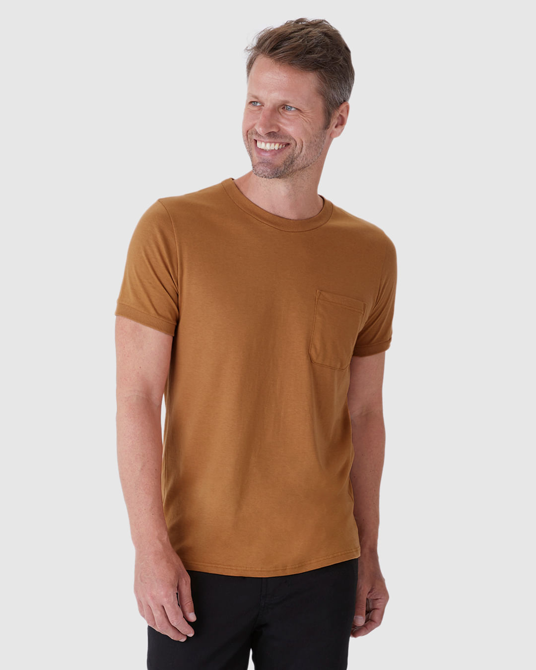 Camiseta Abraço Masculina Bolso Frontal Em Malha Comfy Touch