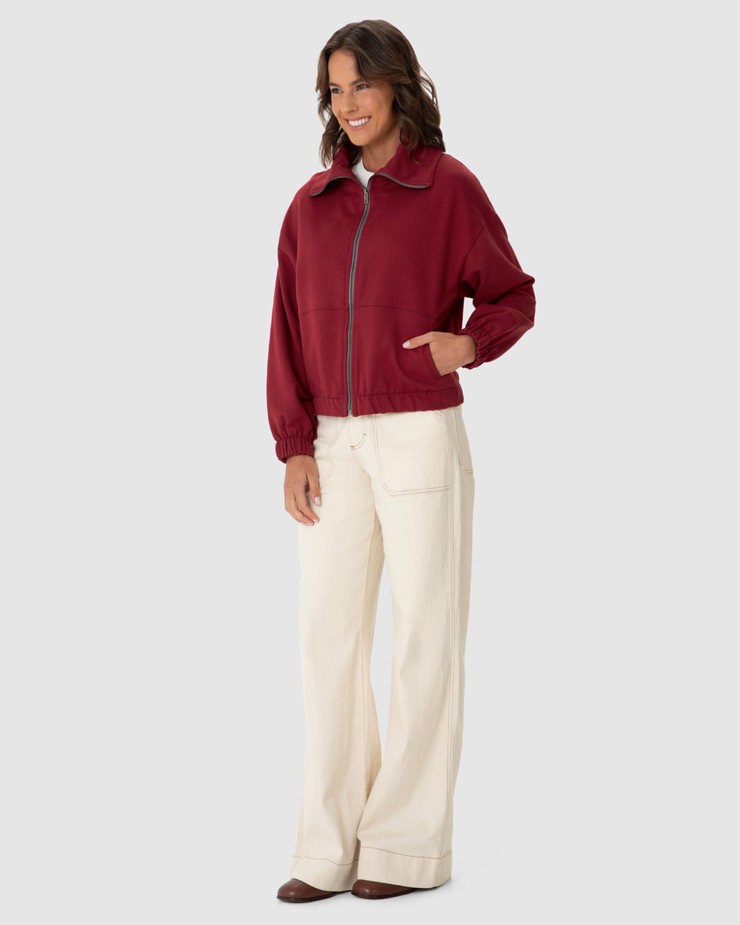 Jaqueta Feminina Bomber Gola Diferenciada Em Moletom Flanelado - Imagem 27