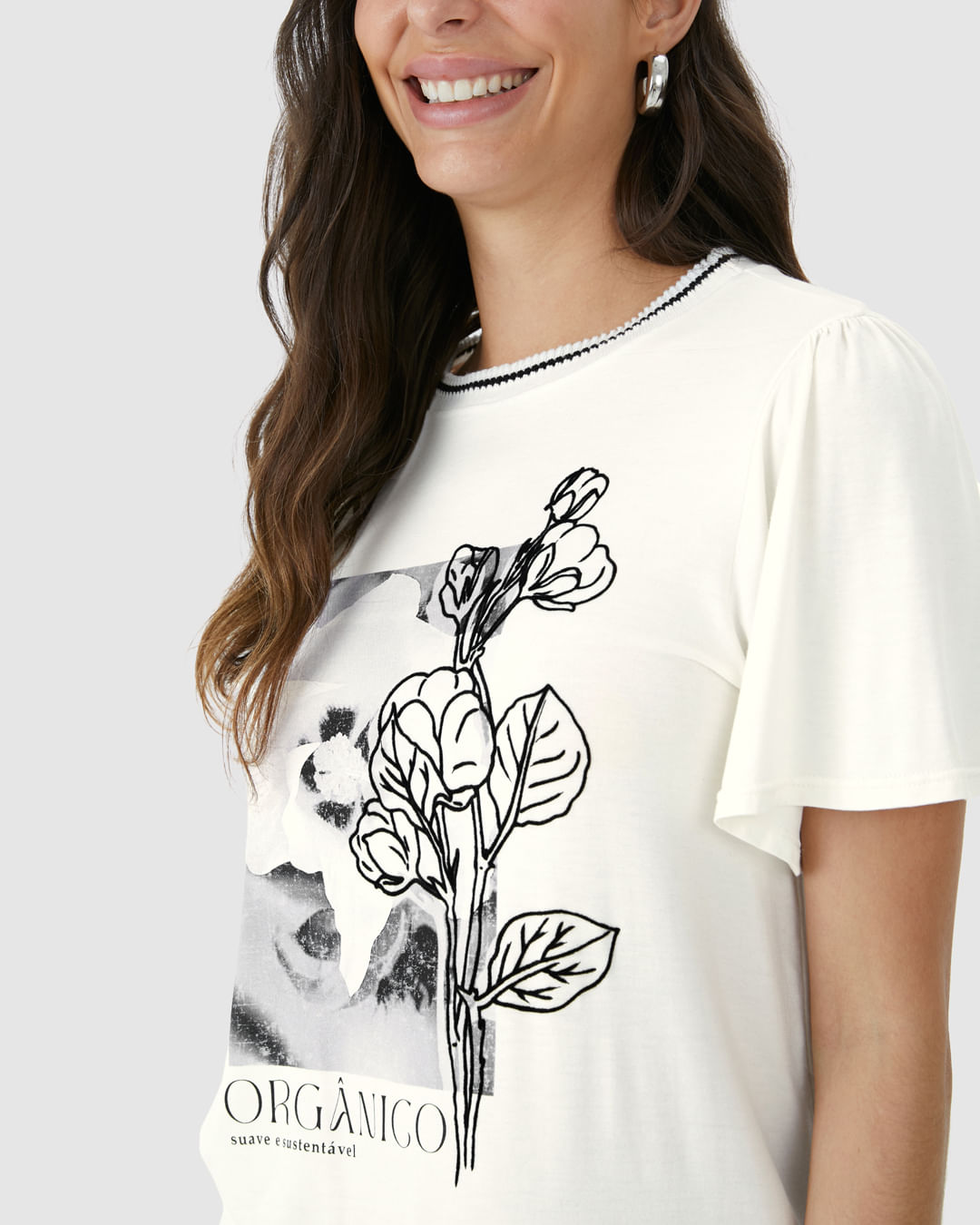 Camiseta Feminina Gola Retilínea Estampa Orgânico Em Viscose Stretch - Imagem 3