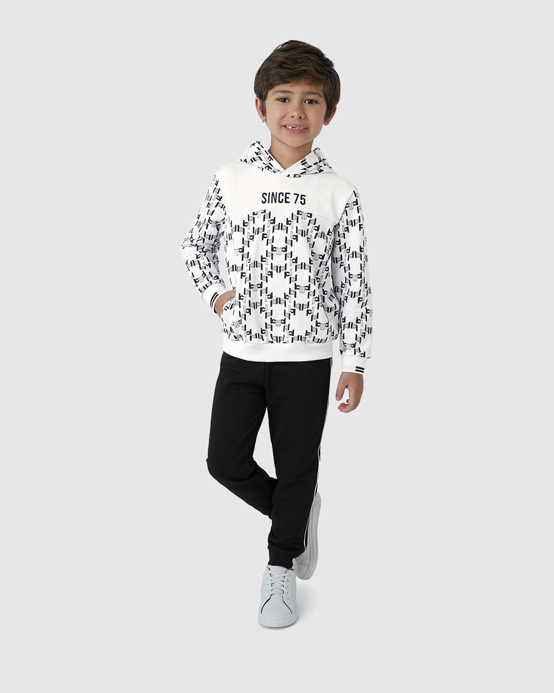 Conjunto Menino Blusão Estampado E Calça Em Moletom - Carinhoso