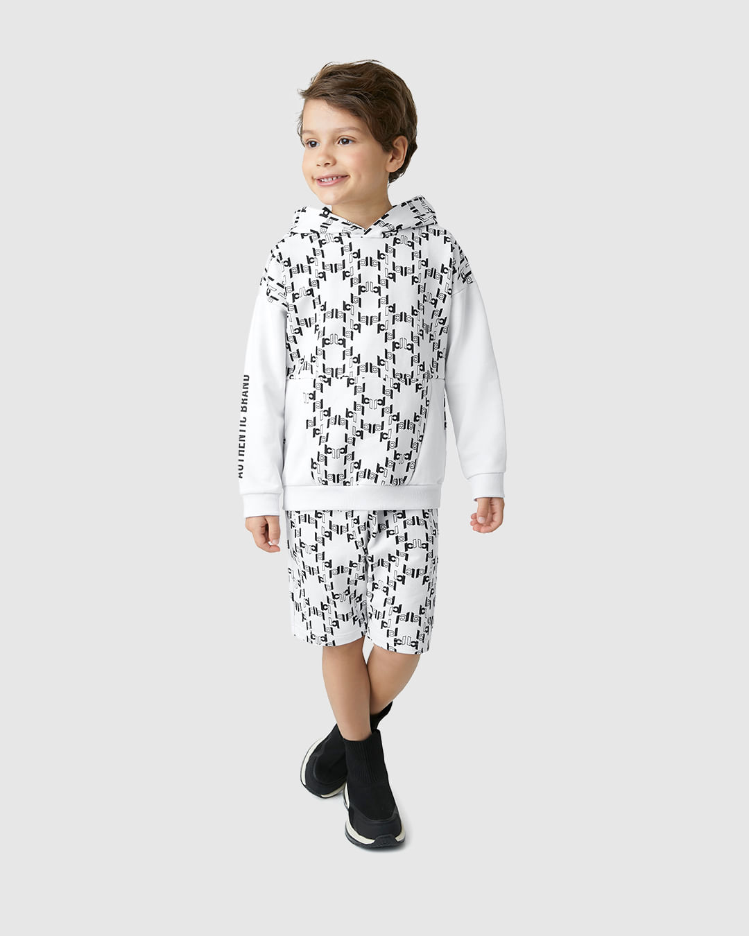 Conjunto Menino Estampado Blusão e Bermuda em Moletom - Carinhoso