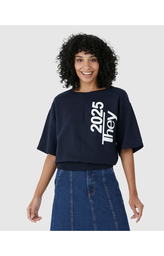 Blusa Ampla Feminina Estampa Frontal Em Moletinho